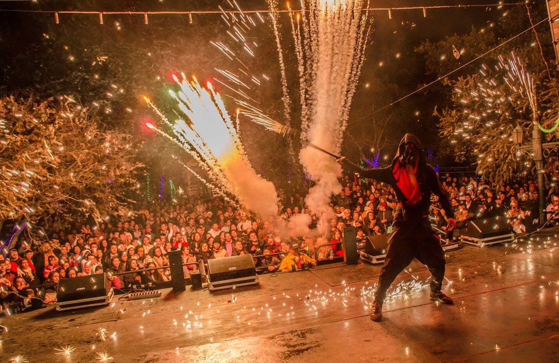Pirotecnia escénica en Colombia — Circo del Fuego, Danny Pérez