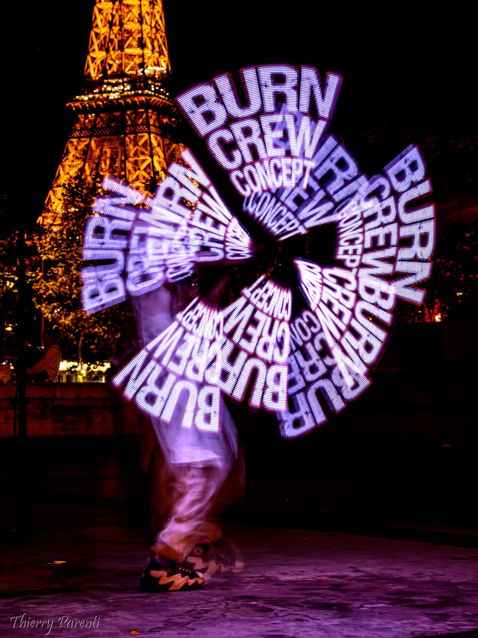 Show LED en Colombia — Circo del Fuego, Danny, El Dragón Colombiano